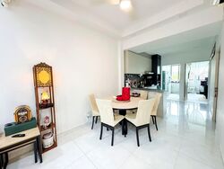 Shunfu Road (D20), Terrace #564394391